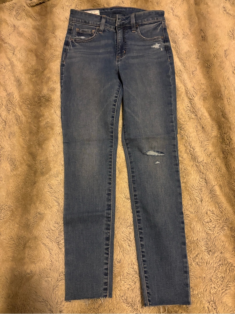 Gap Women’s Universal Jegging - size 2SHORT